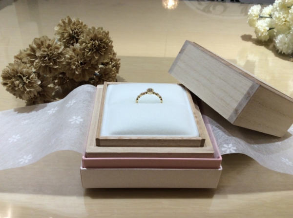 【兵庫】PAVEO CHOCOLATの婚約指輪