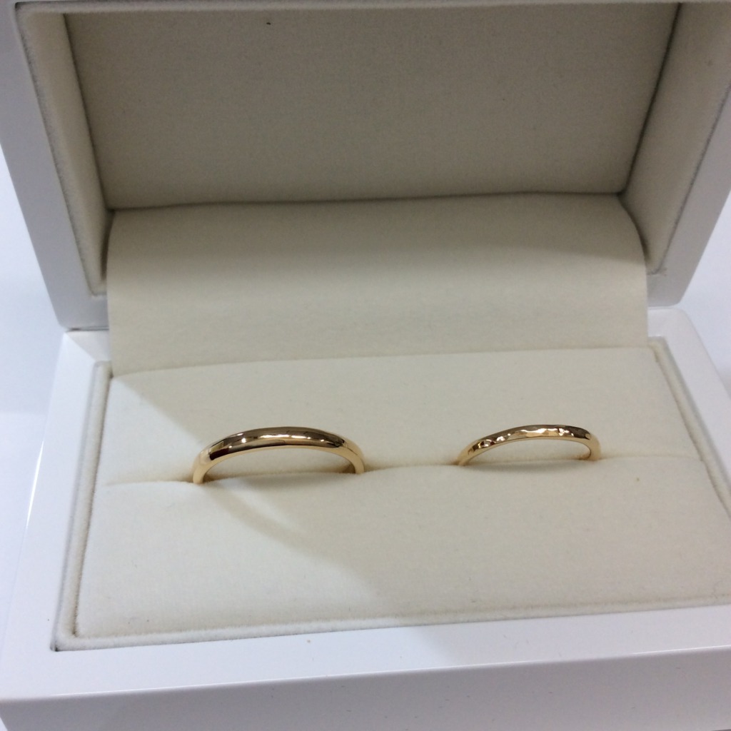 大阪難波で人気の手作り結婚指輪ゴールドポリッシュ