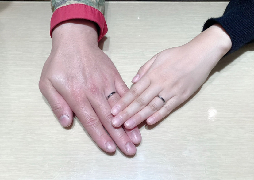 大阪府八尾市｜強度、着け心地が良いフィッシャー（FISCHER）の結婚指輪をペアでご成約いただきました