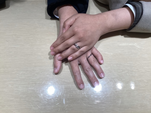 【三重県・名張市】Milk&Strawberryの婚約指輪とIDEALPlusfortの結婚指輪をご成約いただきました。